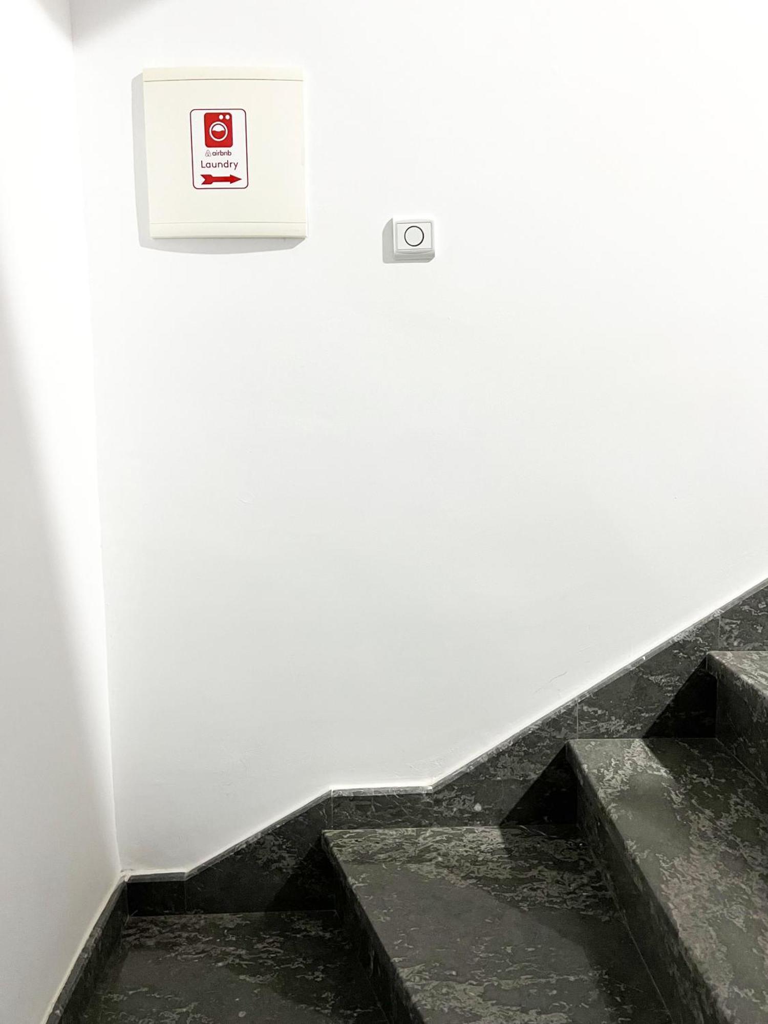 Mira Appartement -Lovely, Tidy & Close To Beaches And City Center Al Hoceïma Exteriör bild